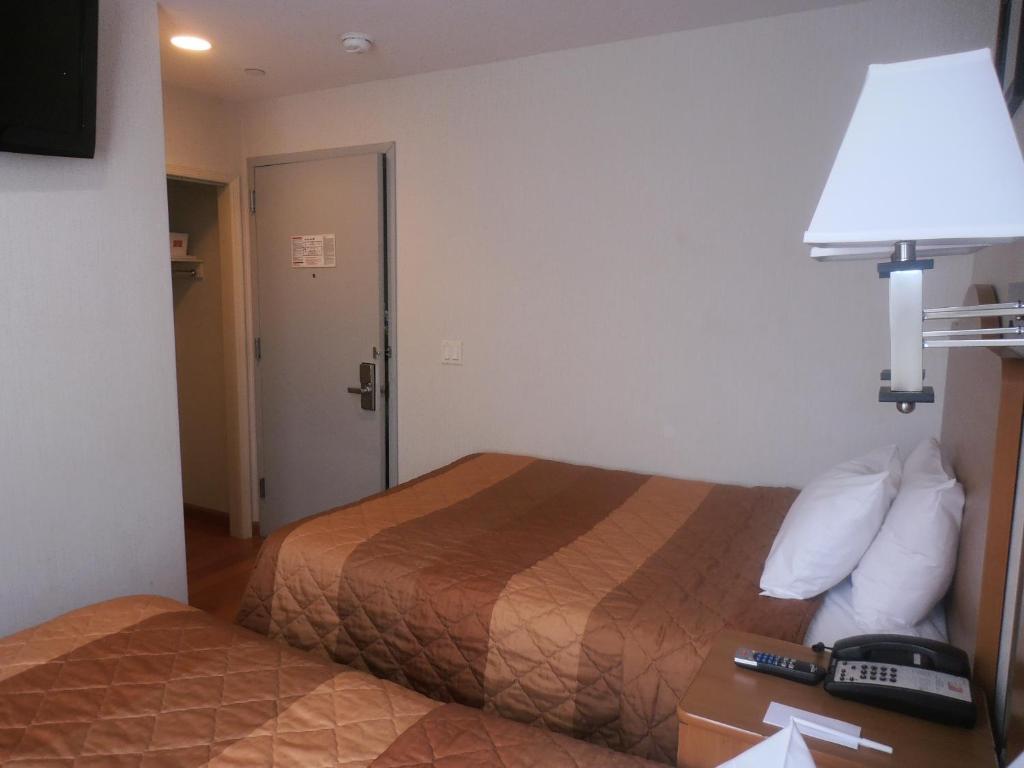 The Vue Express @ 39Th Street Hotel New York Room photo